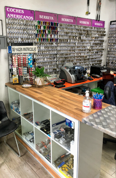 2nd Key Cerrajeros y Electricistas — cerrajero en Madrid