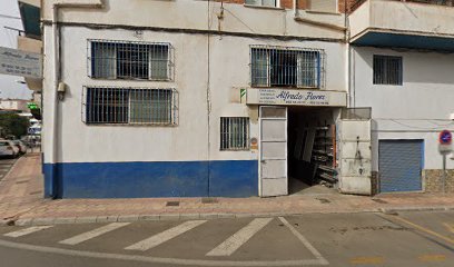 Cerrajería Y Carpintería Alfredo Flores — cerrajero en Arroyo de La Miel