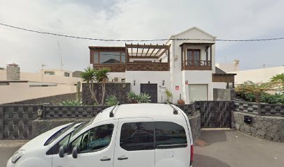 Cerrajero Lanzarote - Chedey Weyland