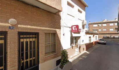 Cómo abrir una cerradura S.L.