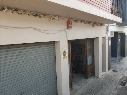 Pedro López Mate — cerrajero en Sant Esteve Sesrovires